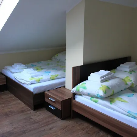 Lägenhet Dwupoziomowy - *